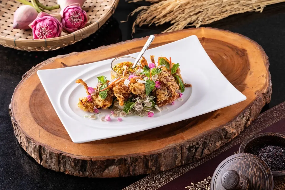 Banyan%20Tree%20Samui%20-%20Saffron%20-%20Menu%20Selections-03.webp