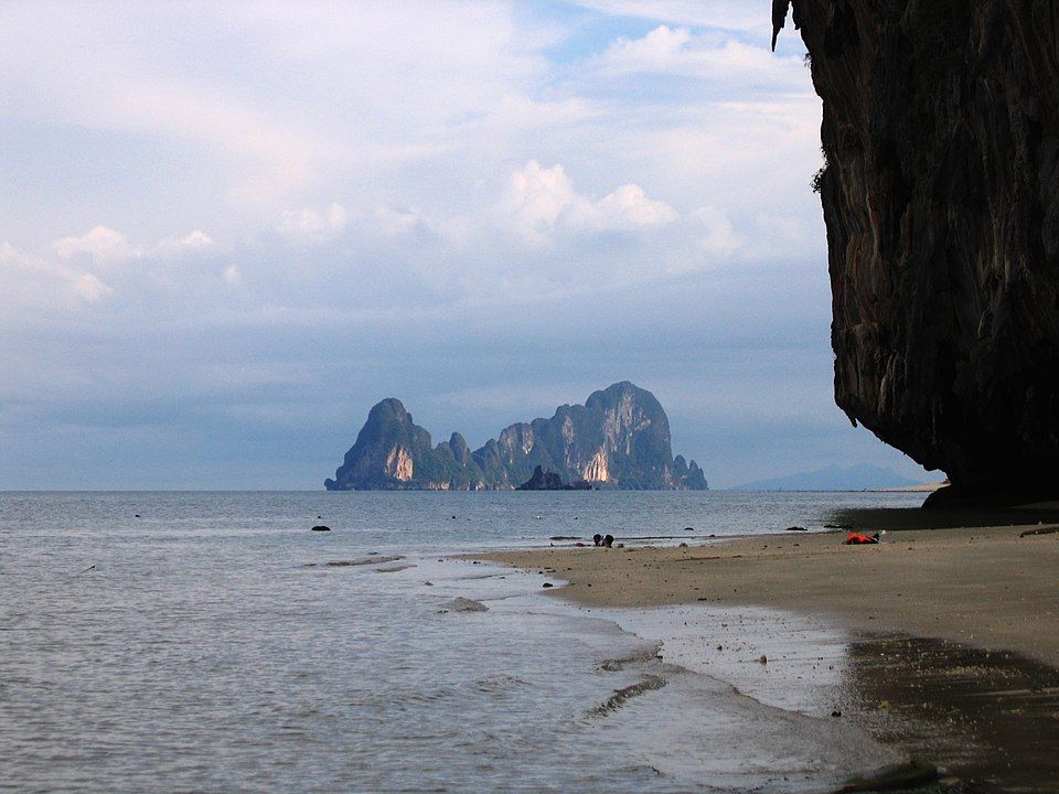 KoPetraFromLaoLiang.jpg