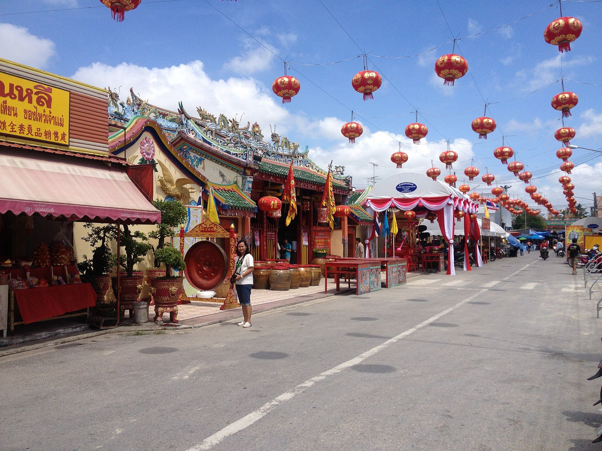 Leng_Chu_Kiang_Shrine_in_Pattani,_2012.jpg