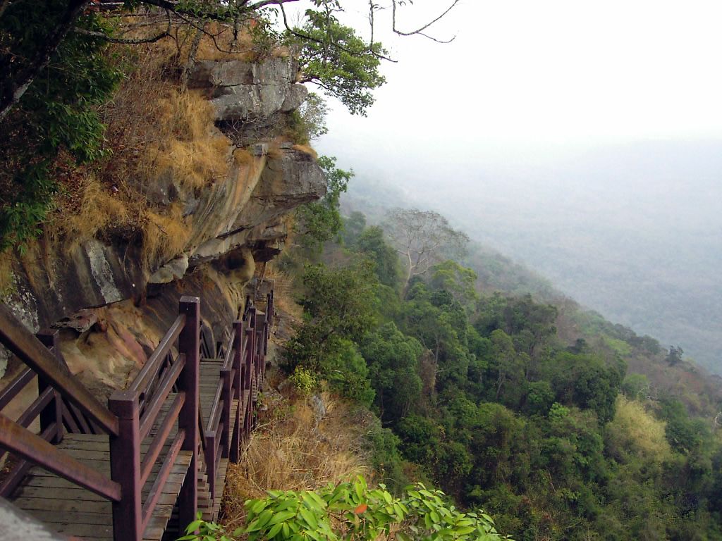 Mo_view_from_Pha_Mo_I_Daeng_Stairway.jpeg