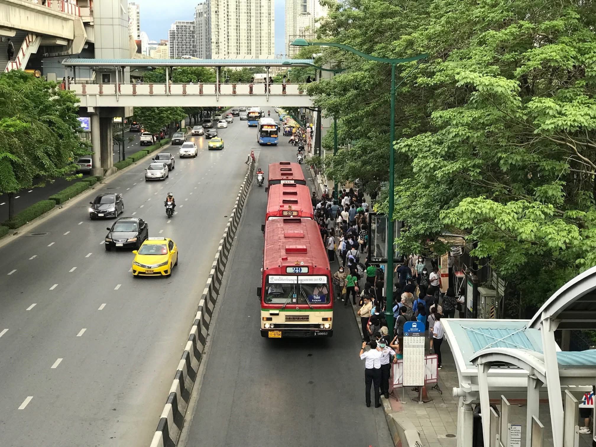 Replaces-old-buses-2.jpg