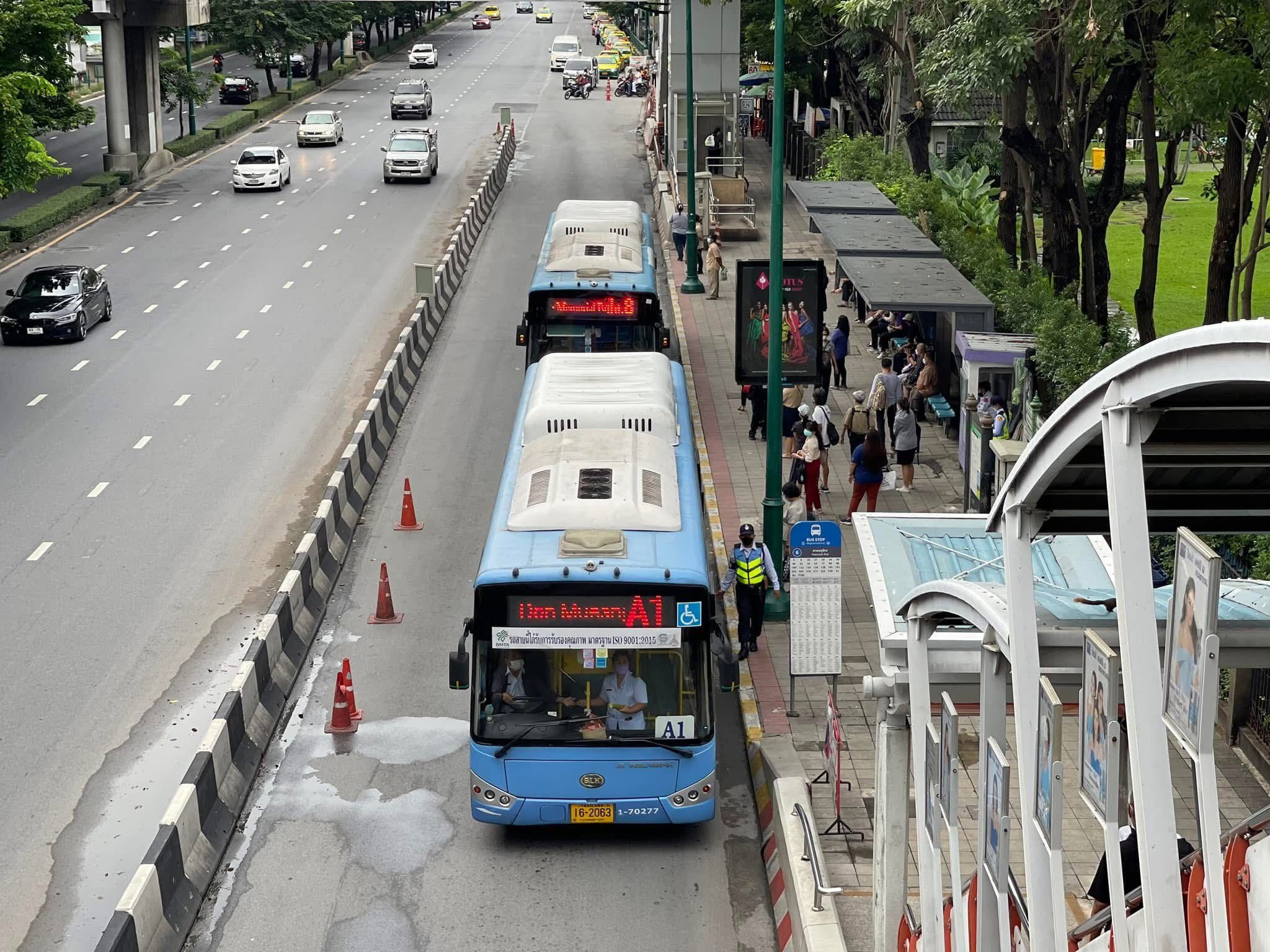 Replaces-old-buses-3.jpg